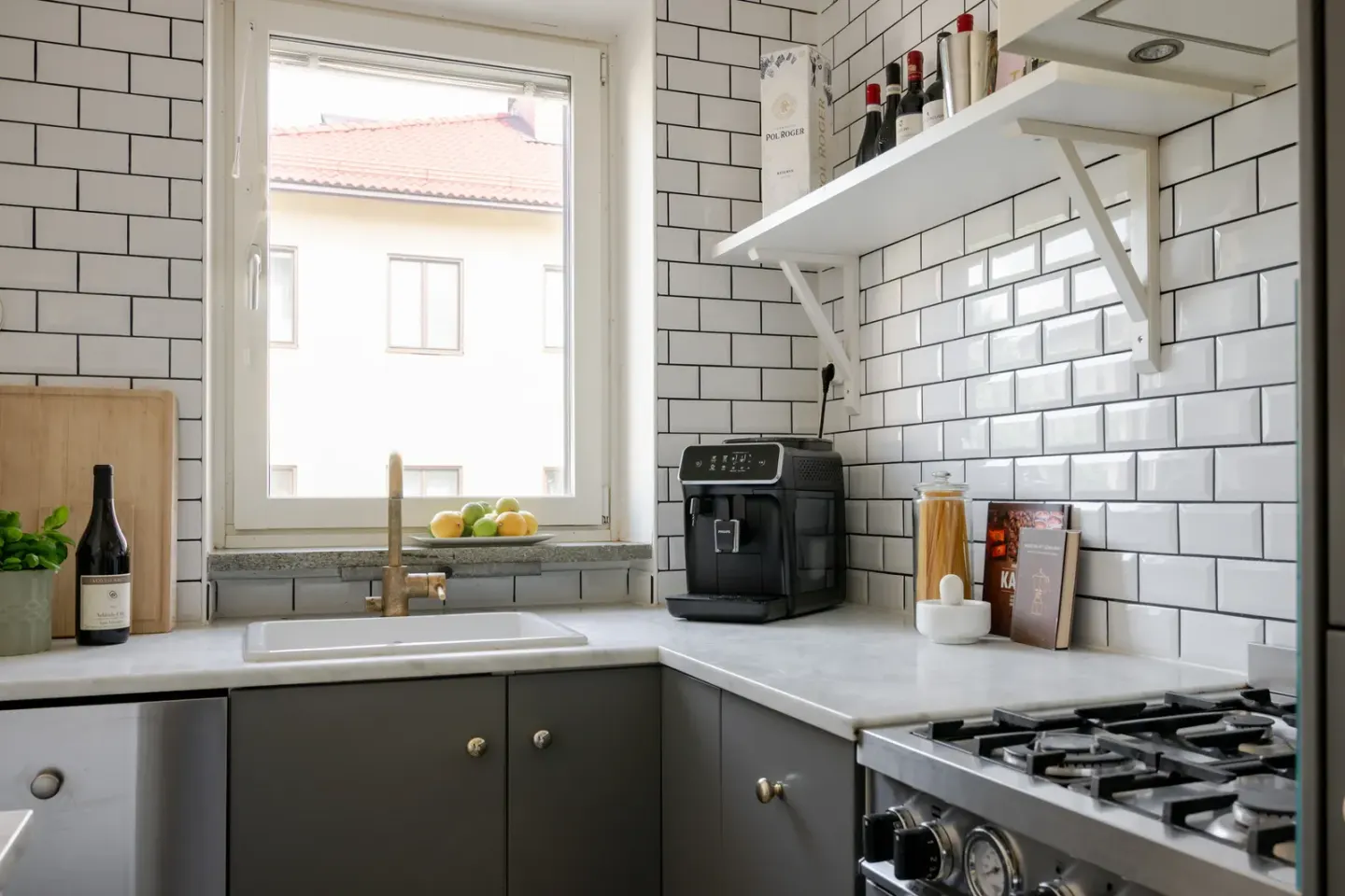 Bostadsrätt med 2 rum på Vänskapsvägen 40 i Stockholm, bild 3 av 4