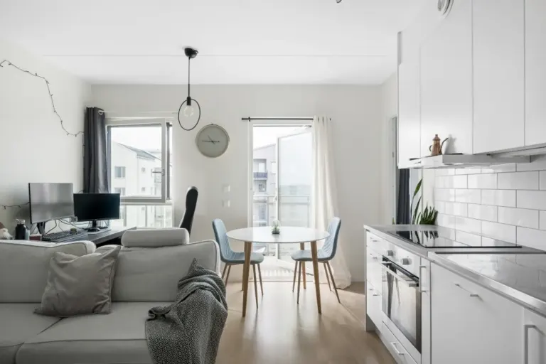 Bostadsrätt med 2 rum på Almbygatan 6 i Stockholm