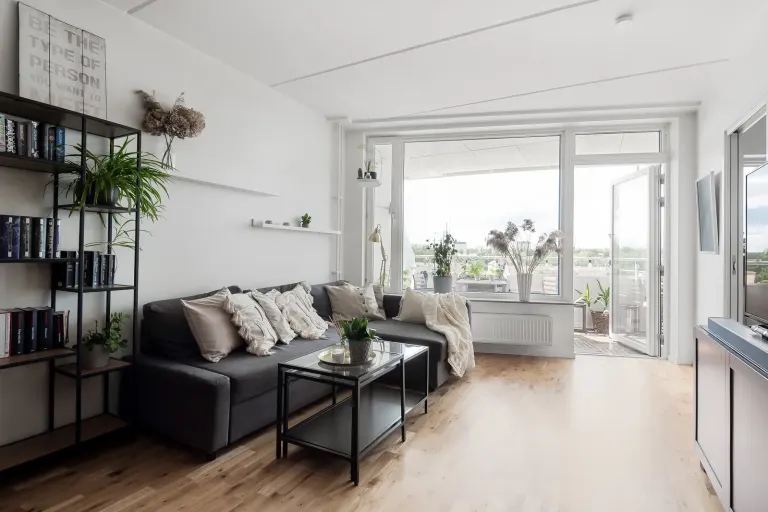 Bostadsrätt med 2 rum på Funäsgatan 8 i Stockholm, bild 2 av 4