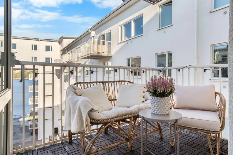 Bostadsrätt med 3 rum på Sjöviksvägen 59. 5/6 tr. i Stockholm