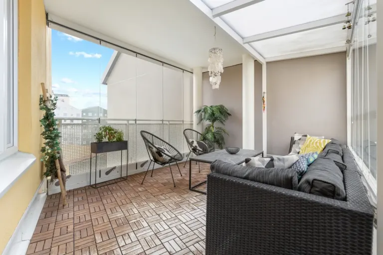 Bostadsrätt med 6 rum på Frihetsvägen 2C i Järfälla, bild 3 av 4