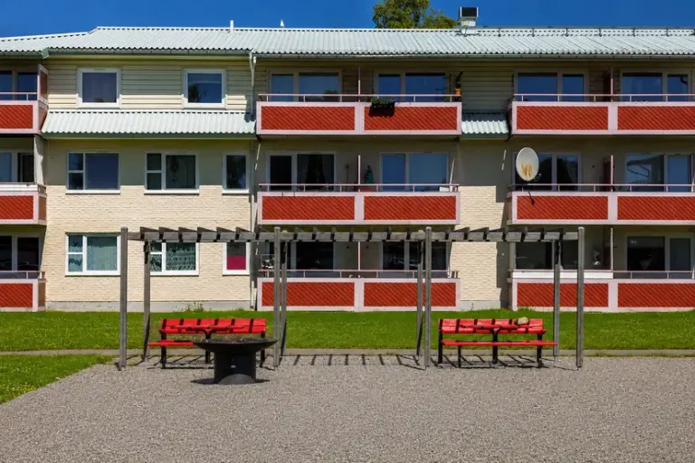 Hyresrätt med 2 rum på Lantmannavägen 23 i Trollhättan