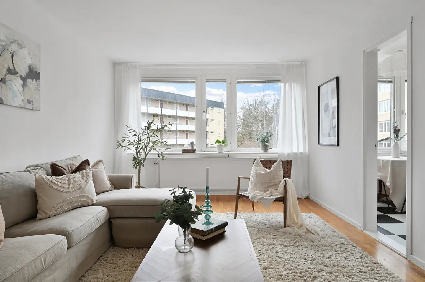 Bostadsrätt med 2 rum på Loftvägen 12 i Huddinge, bild 3 av 4