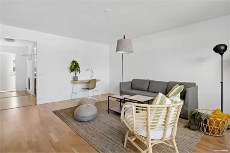 Hyresrätt med 2 rum på Eddavägen 9B i Eskilstuna, bild 3 av 5