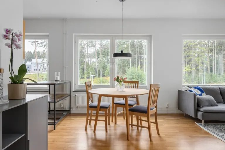 Bostadsrätt med 4 rum på Olles gata 11 i Kungälv