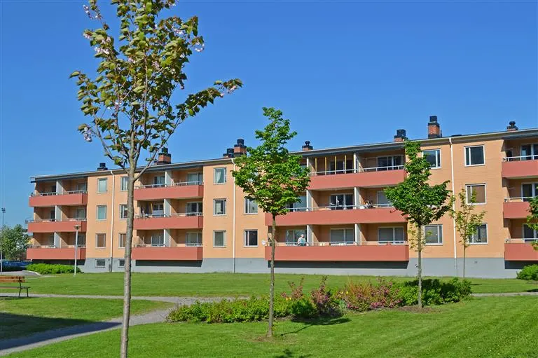 Hyresrätt med 2 rum på Bergslagsvägen 4 A i Köping, bild 2 av 2