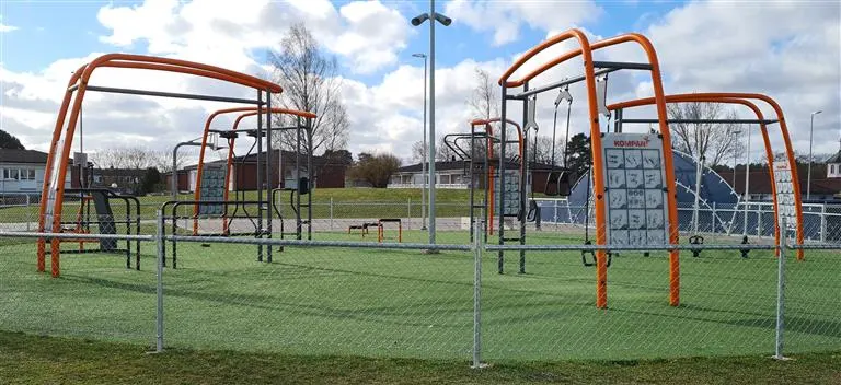 Hyresrätt med 3 rum på Lextorpsvägen 23 i Trollhättan, bild 5 av 5