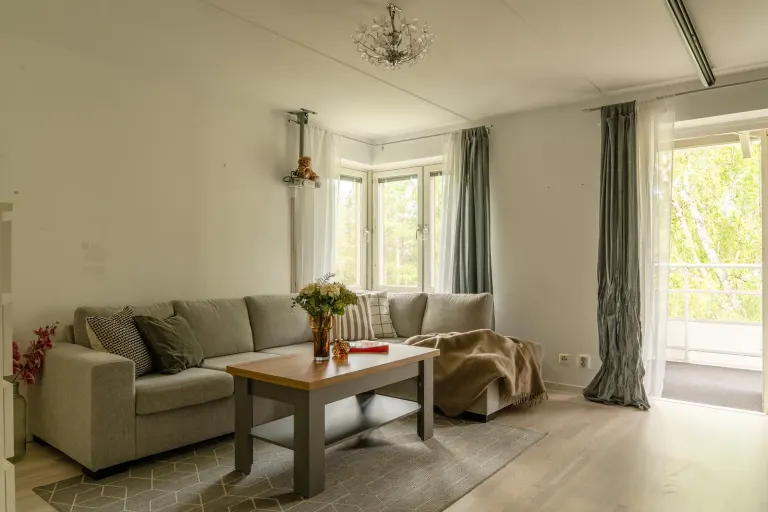 Bostadsrätt med 1 rum på Västertorpsvägen 6 i Stockholm