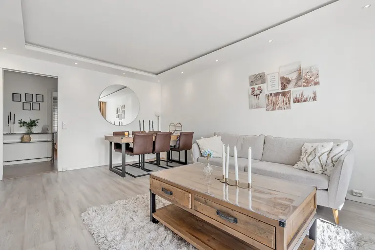 Bostadsrätt med 3 rum på Kopparvägen 43 i Järfälla, bild 3 av 4