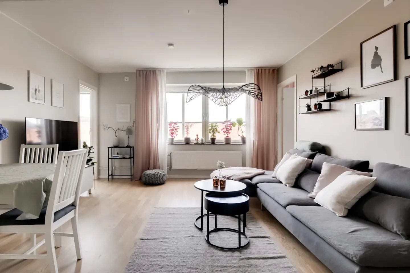 Bostadsrätt med 4 rum på Chamottevägen 17 i Värmdö, bild 3 av 4