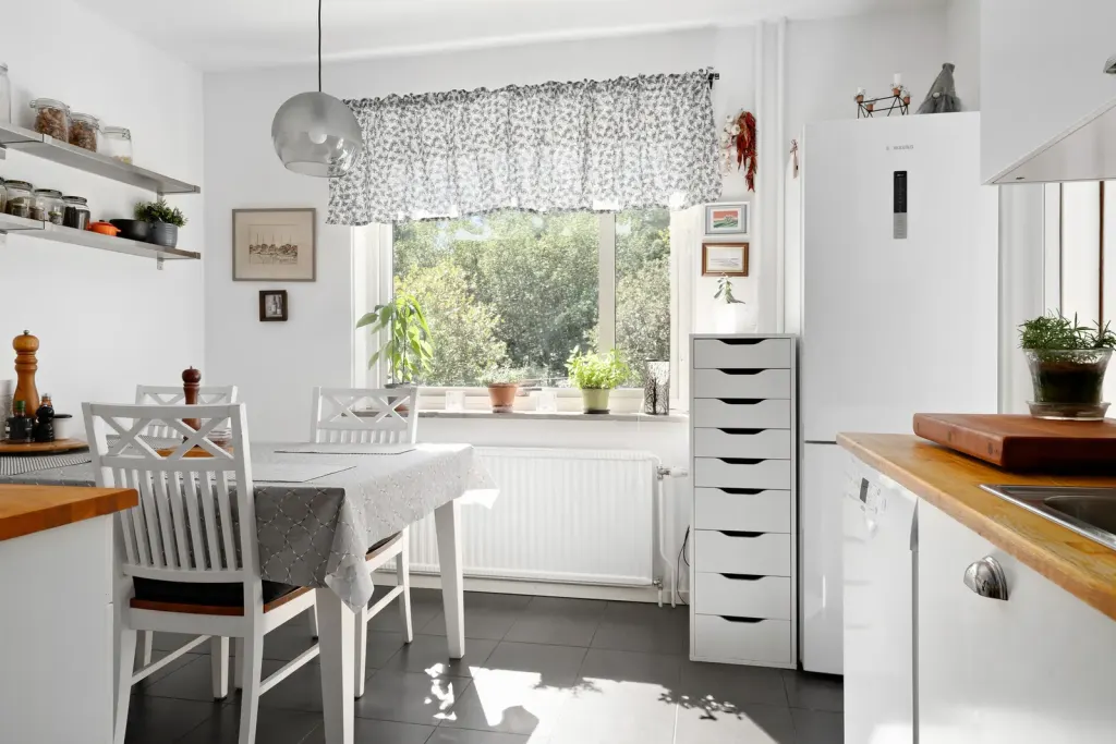 Bostadsrätt med 3 rum på Lantmilsgatan 34 i Göteborg, bild 3 av 4