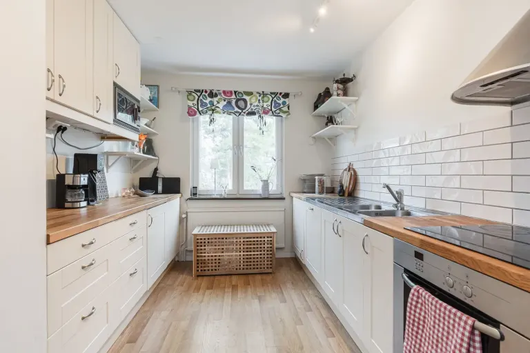 Bostadsrätt med 3 rum på Tingstugatan 55A i Strängnäs, bild 2 av 4