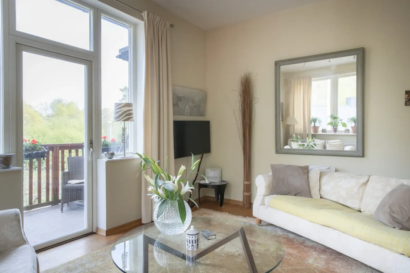 Bostadsrätt med 2,5 rum på Emblavägen 1F i Danderyd, bild 4 av 4