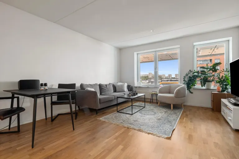 Bostadsrätt med 2 rum på Sjöviksvägen 144 i Stockholm