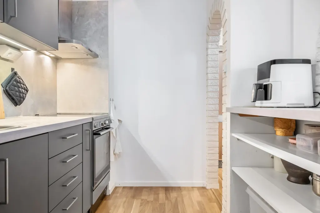 Bostadsrätt med 1 rum på Lindövägen 42A i Norrköping, bild 3 av 4