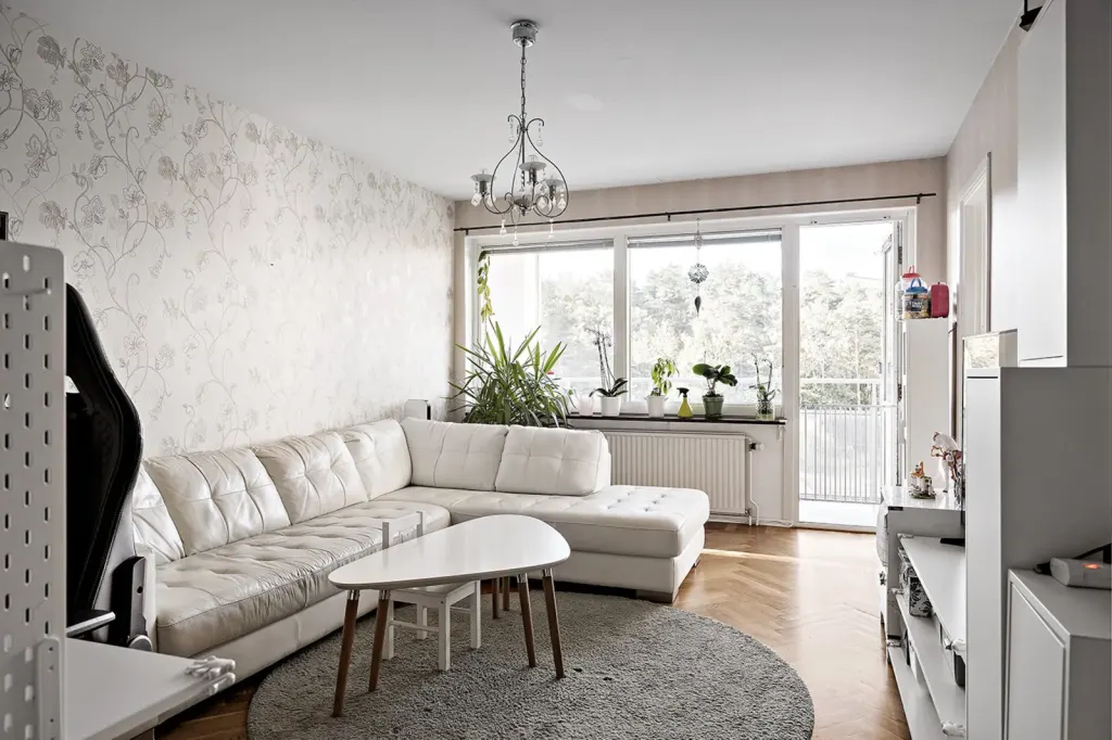 Bostadsrätt med 3 rum på Östra Midvintersgatan 18 i Göteborg, bild 2 av 4