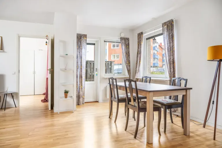 Bostadsrätt med 2 rum på Smedstugugatan 14 i Norrköping, bild 2 av 4