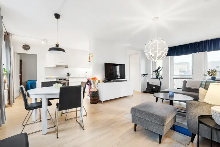 Bostadsrätt med 4 rum på Viggengatan 8 i Järfälla