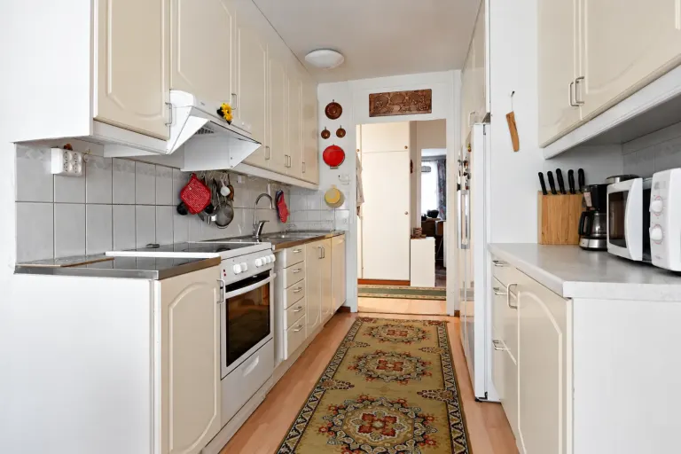 Bostadsrätt med 4 rum på Kvarnvägen 48 i Järfälla, bild 4 av 4