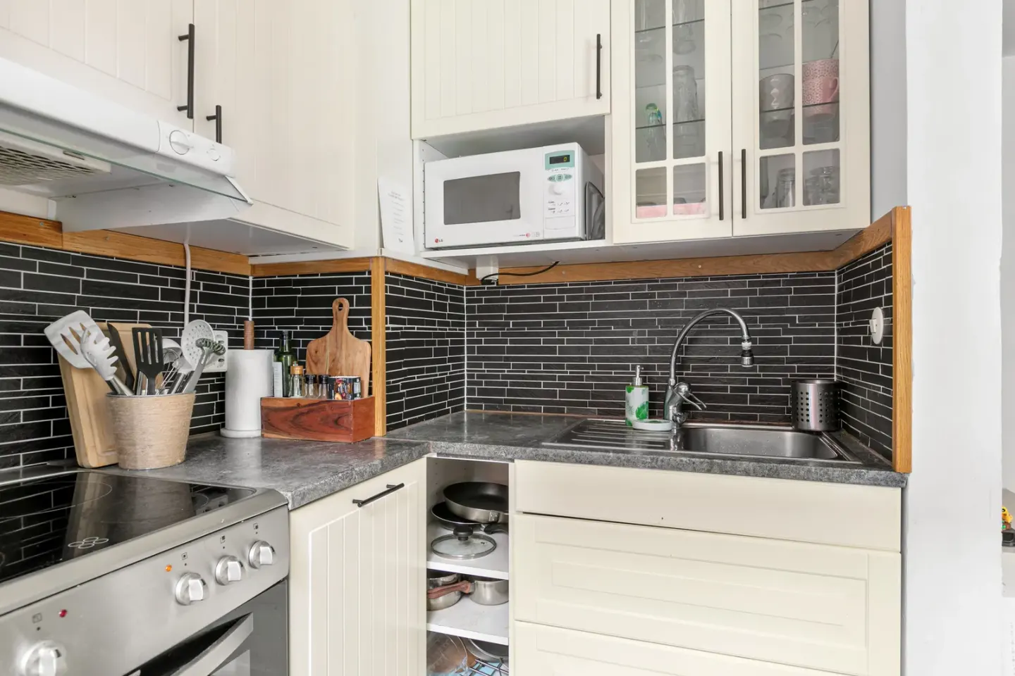 Bostadsrätt med 1 rum på Norra Slottsgatan 24B i Gävle, bild 3 av 4