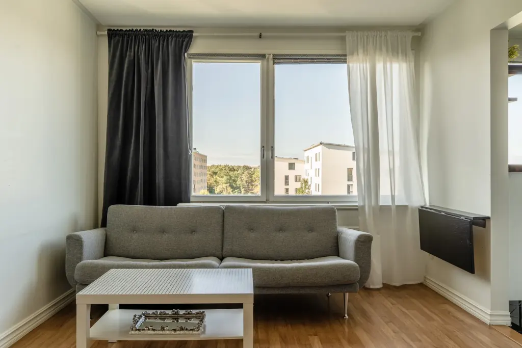 Bostadsrätt med 3 rum på Kungssätravägen 14 i Stockholm, bild 3 av 4