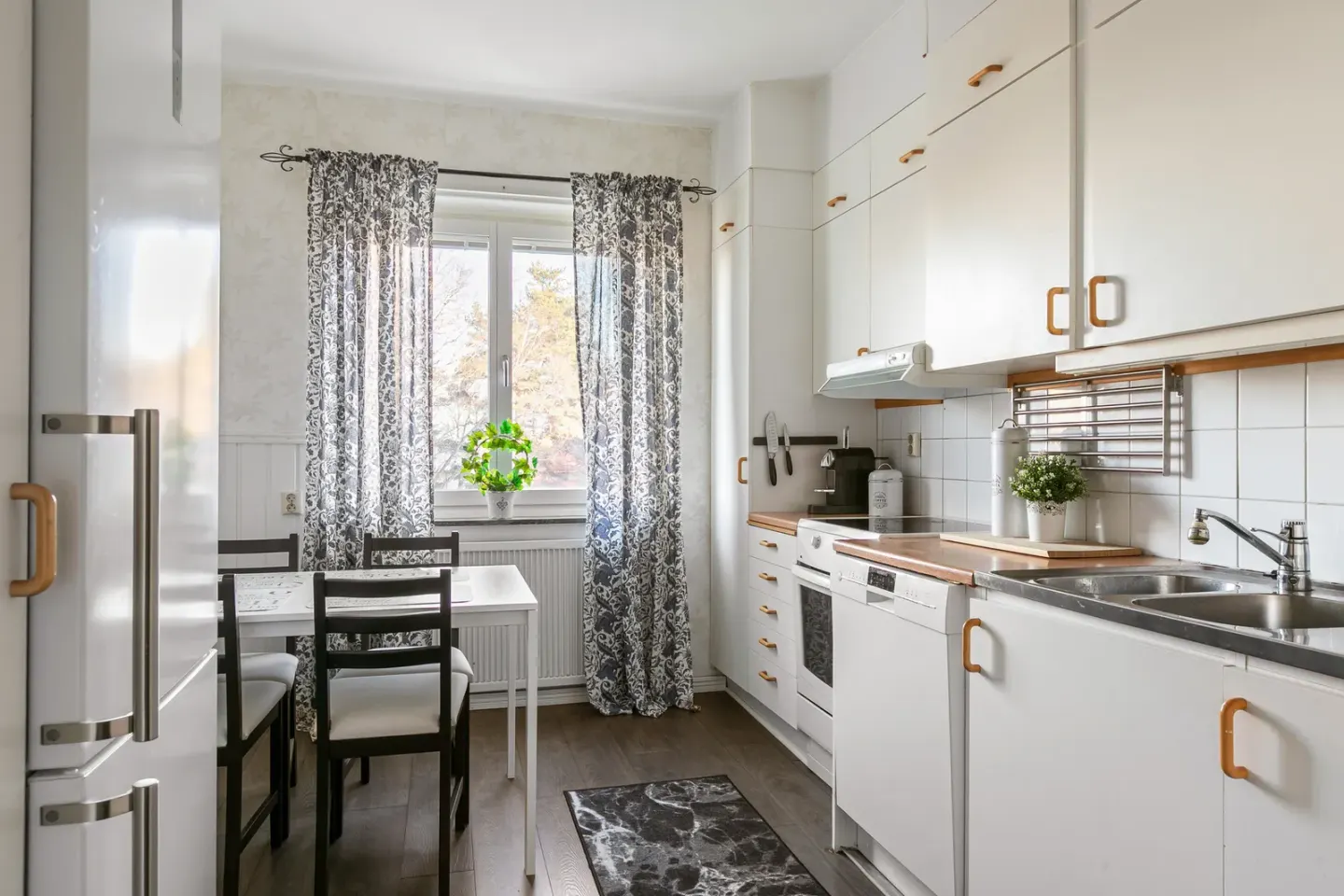 Bostadsrätt med 2 rum på Högbovägen 6B i Sandviken, bild 4 av 4