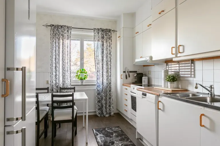 Bostadsrätt med 2 rum på Högbovägen 6B i Sandviken, bild 4 av 4