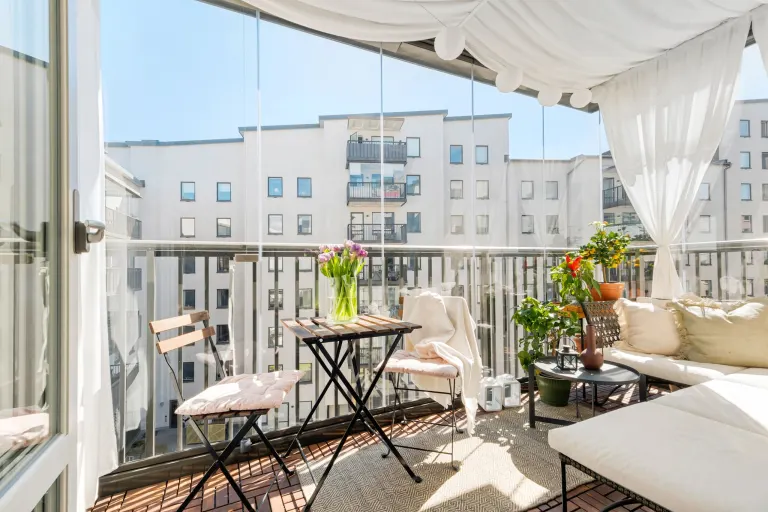 Bostadsrätt med 3 rum på Oskarslundsbacken 1 i Stockholm