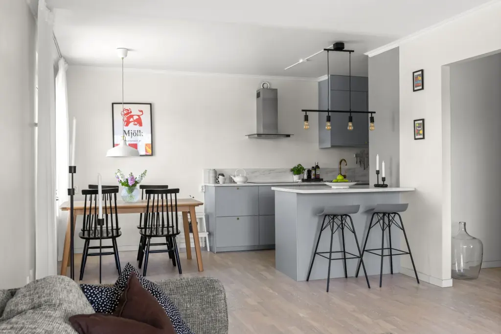 Bostadsrätt med 2 rum på Dammtorpsbacken 1 i Salem, bild 2 av 4