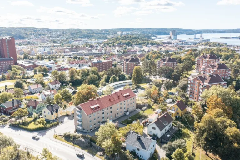 Hyresrätt med 1 rum på Tallvägen 16 i Uddevalla, bild 2 av 5