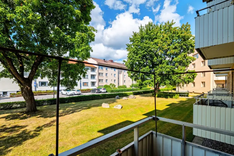 Bostadsrätt med 1 rum på Hagmarksgatan 27A i Örebro