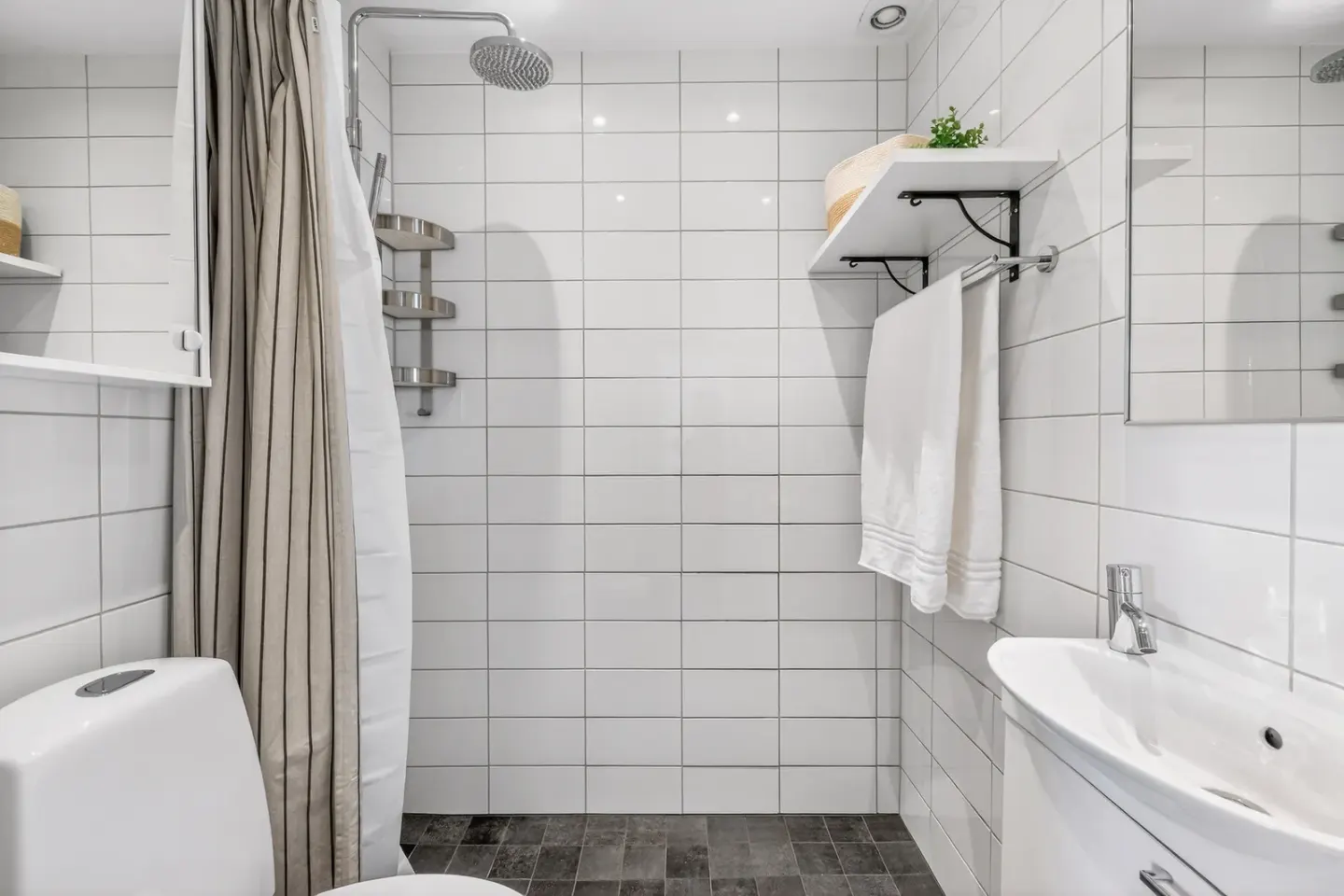 Bostadsrätt med 2 rum på Munkgatan 5 i Jönköping, bild 3 av 4
