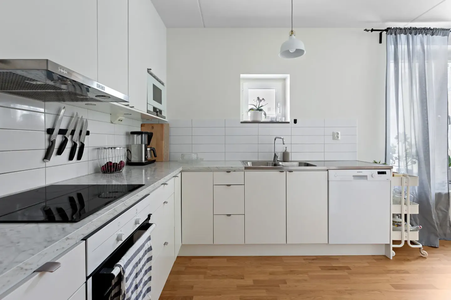 Bostadsrätt med 2 rum på Drakengatan 7 i Järfälla, bild 3 av 4
