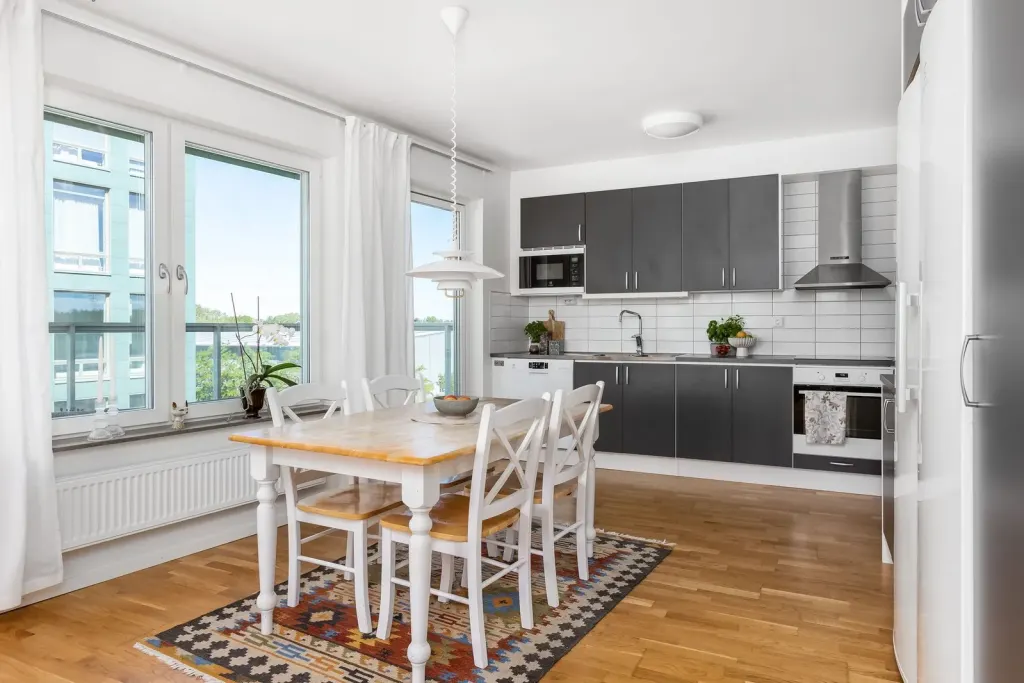 Bostadsrätt med 4 rum på Johannes Magnus väg 42 i Linköping, bild 3 av 4
