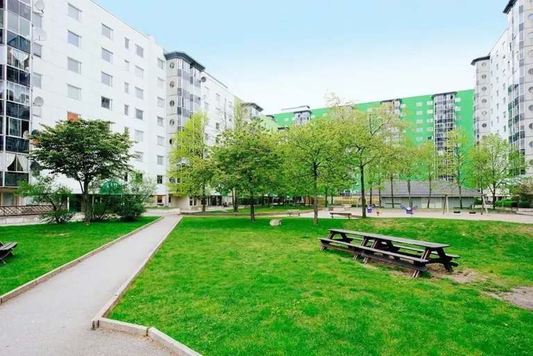Bostadsrätt med 2 rum på Terapivägen 12C i Huddinge