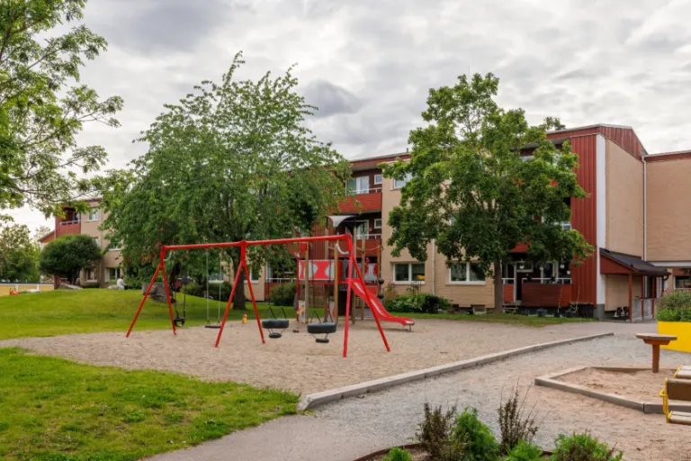 Hyresrätt med 1 rum på Surbrunnsvägen 4D i Hallstahammar, bild 2 av 5