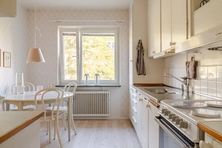 Bostadsrätt med 3 rum på Lina Sandells plan 17 i Stockholm, bild 4 av 4