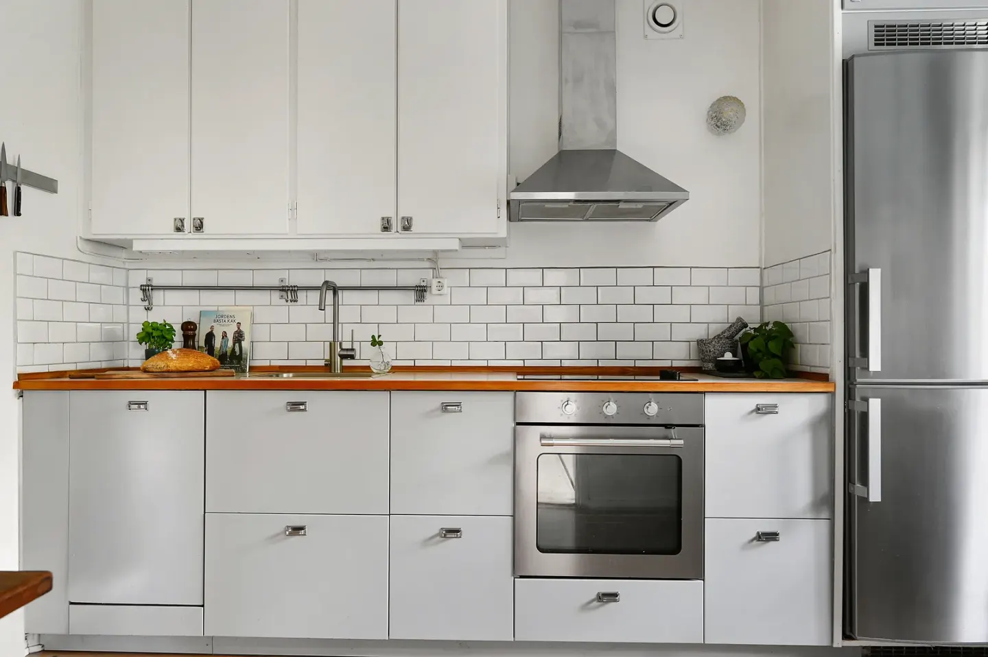 Bostadsrätt med 2 rum på Bergsrådsvägen 46 i Stockholm, bild 2 av 4