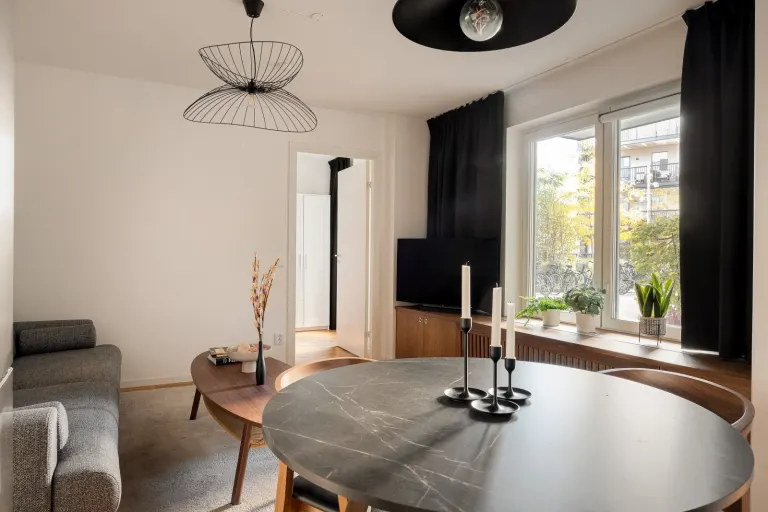 Bostadsrätt med 2 rum på Sjöviksbacken 22 i Stockholm, bild 4 av 5