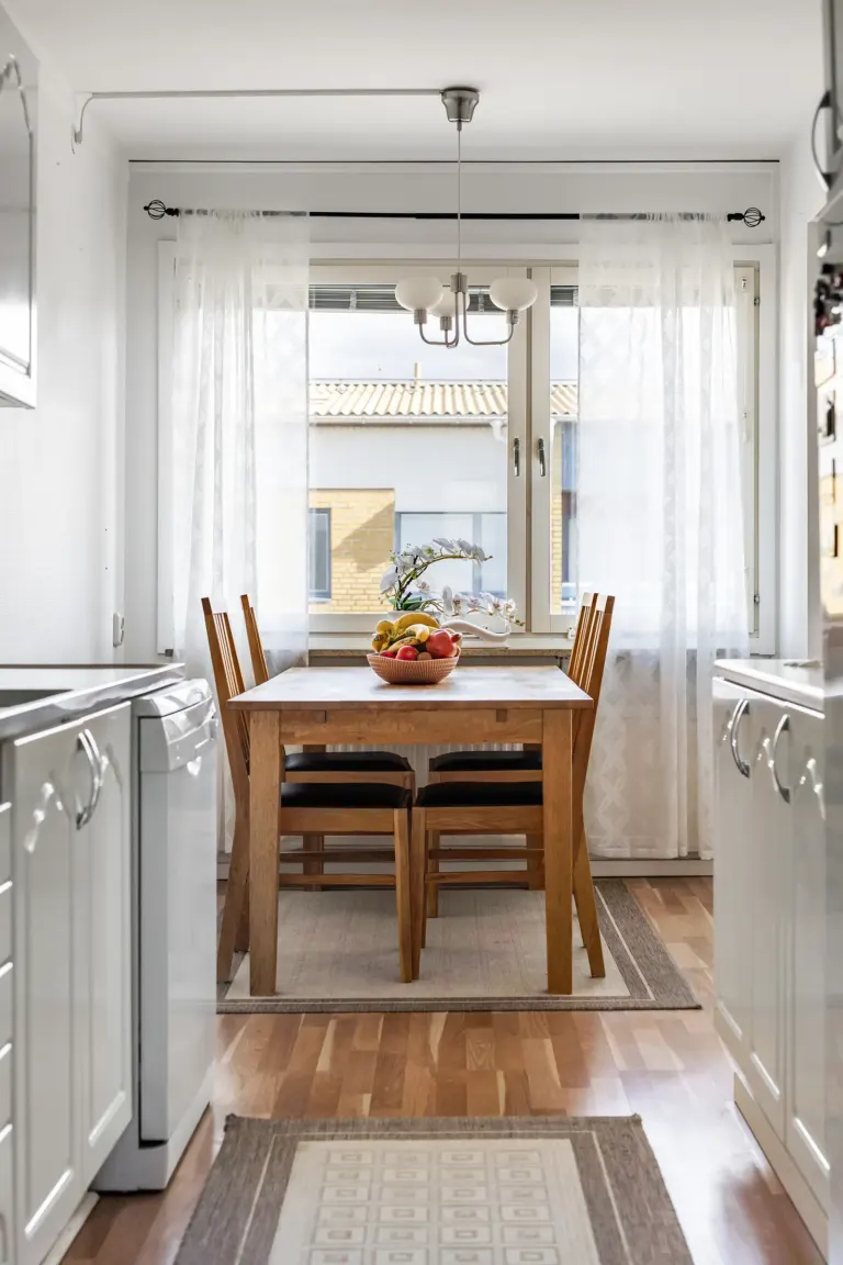 Bostadsrätt med 3 rum på Hasselvägen 33 i Kristianstad, bild 3 av 4