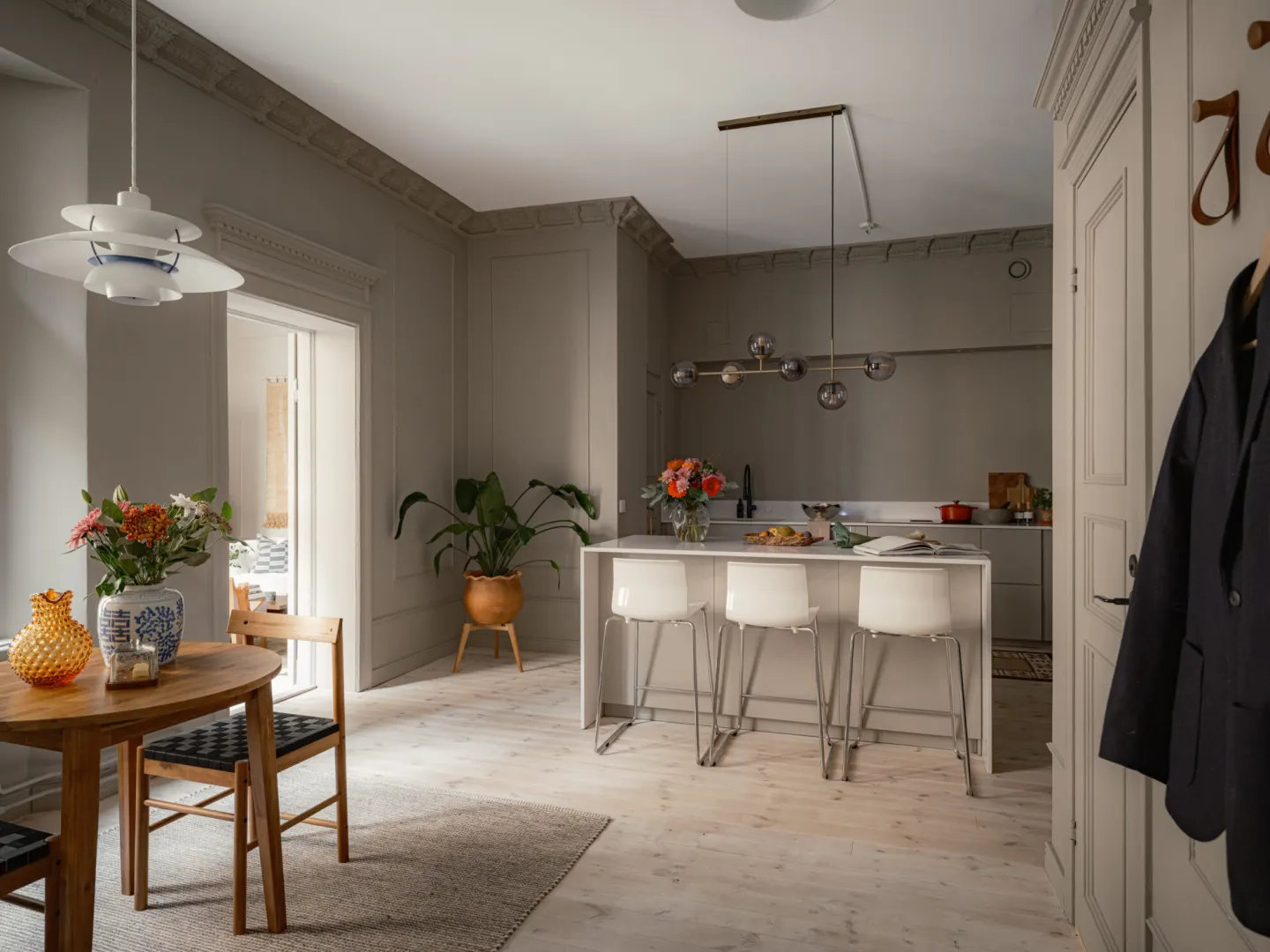 Bostadsrätt med 2 rum på Chalmersgatan 17B i Göteborg, bild 2 av 5