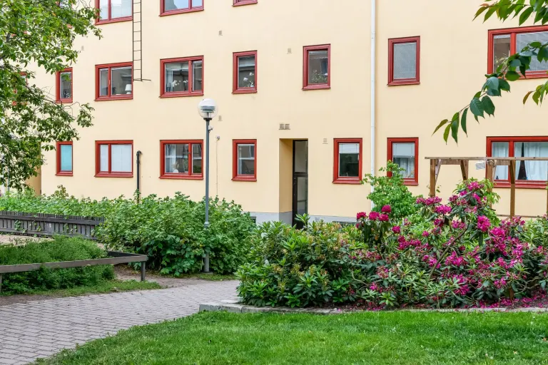 Bostadsrätt med 1 rum på Smedjegatan 15 i Norrköping, bild 2 av 4