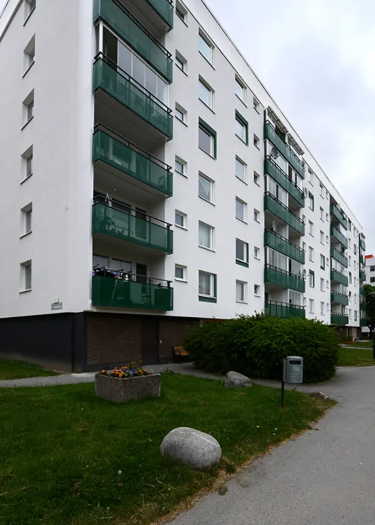 Hyresrätt med 3 rum på Lagman Lekares väg 43 i Botkyrka