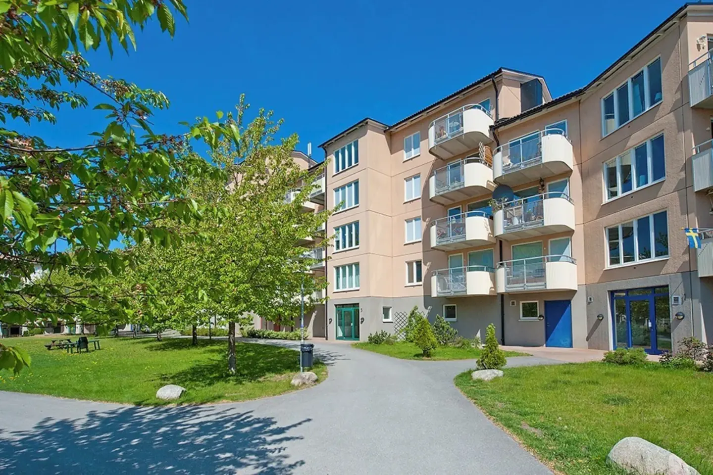 Bostadsrätt med 2 rum på Värnstigen 3 i Huddinge
