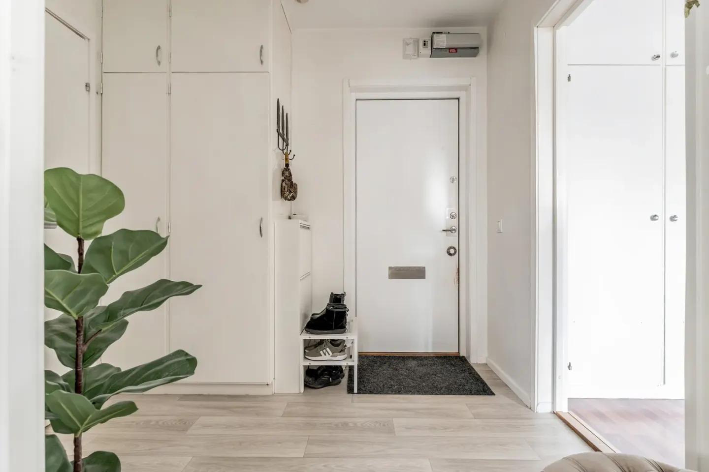 Bostadsrätt med 1 rum på Storgatan 10A i Katrineholm, bild 3 av 4