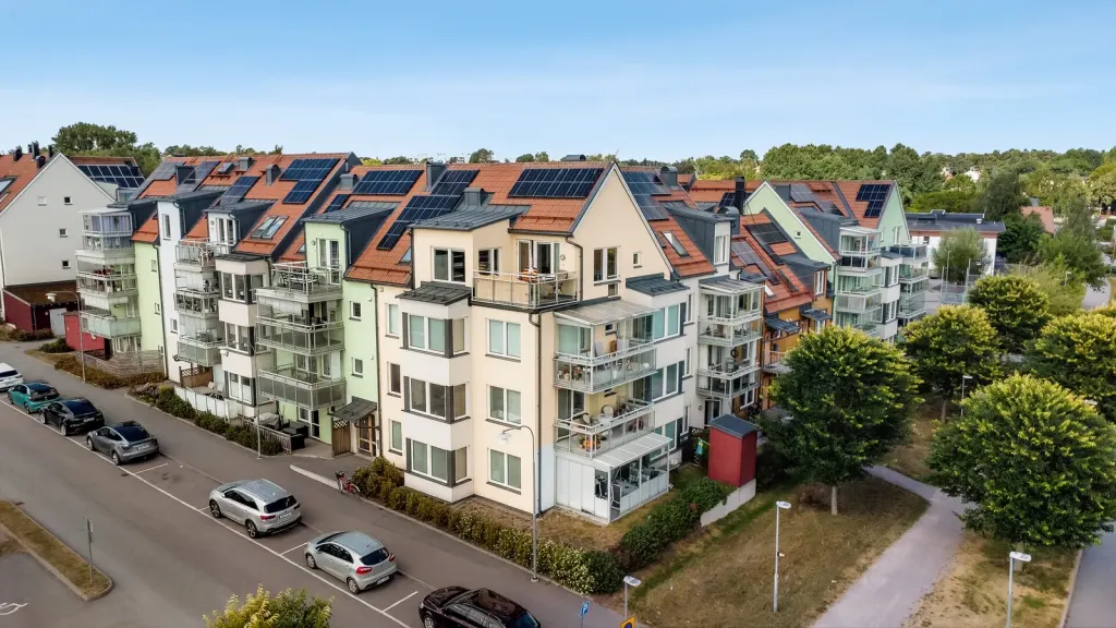 Bostadsrätt med 5 rum på Olaus Martinis väg 2 i Nyköping, bild 2 av 4