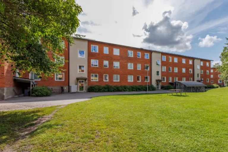 Hyresrätt med 2 rum på Trädgårdsgatan 18C i Hallstahammar, bild 3 av 3