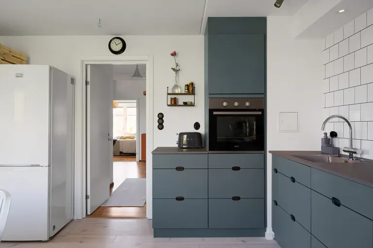Bostadsrätt med 3 rum på Bäckvägen 165 i Stockholm, bild 2 av 4