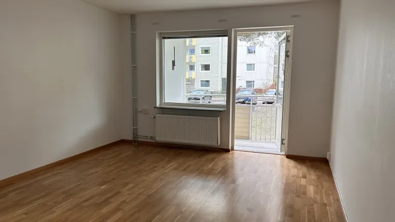 Hyresrätt med 2 rum på Karlavagnsgatan 5 i Västerås