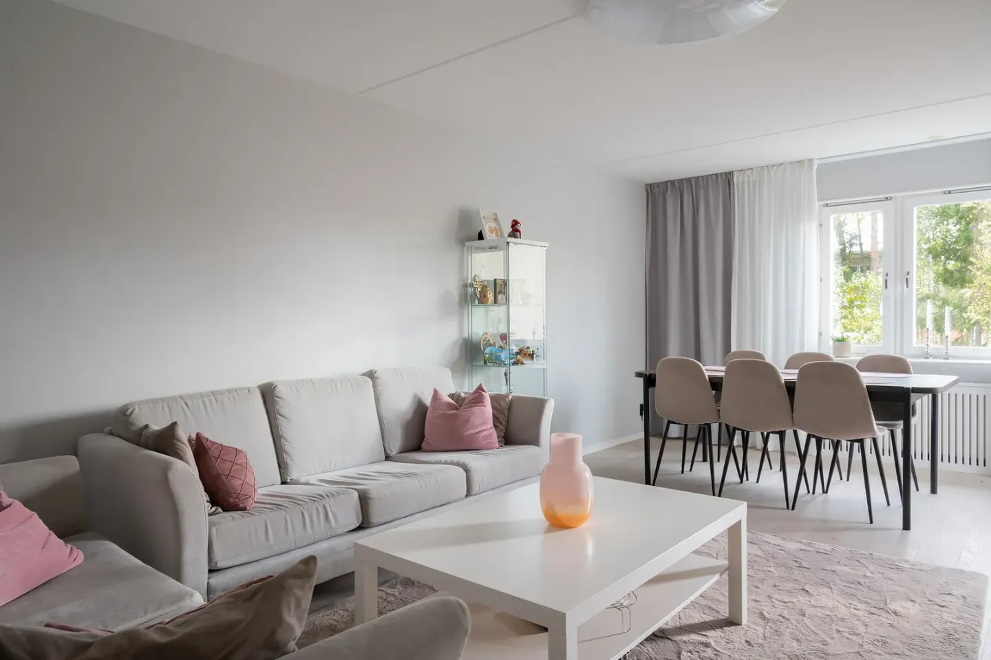 Bostadsrätt med 2 rum på Mangårdsvägen 15 i Huddinge, bild 4 av 4